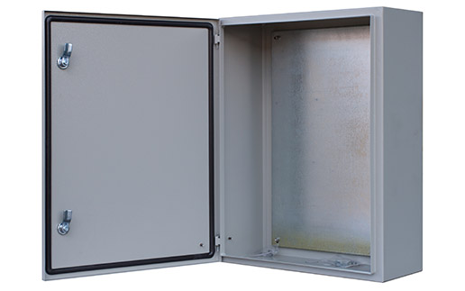 Шкафы и электрощиты — Щиты с монтажной панелью — фото