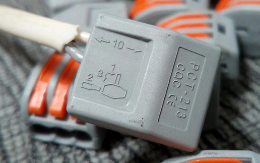 Изделия для электромонтажа — Клеммы СМК \ Сжимы WAGO — фото